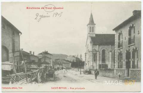 Rue principale et chapelle Saint-Epvre (Toul)